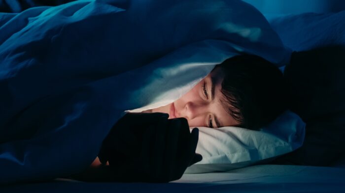 SNSなどで様子をさぐる