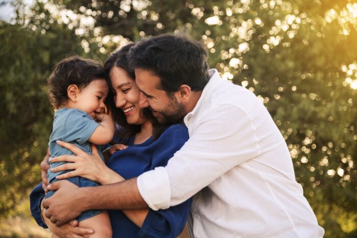 すぐ離婚できないくらい、相手は家族を愛しているから すぐ離婚できないくらい、相手は家族を愛しているから