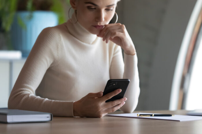 他のSNSからコンタクトを取り、とにかく謝る 他のSNSからコンタクトを取り、とにかく謝る