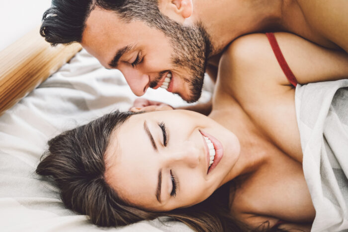 付き合う前に体の関係になる男の気持ちとは？本命彼女になるための脈ありサイン！