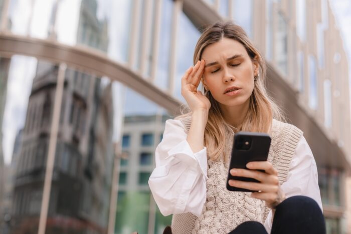 都合のいい女をやめるなら連絡を断つべき?距離を置くと効果あり?