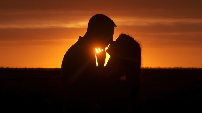 ツインレイの既婚男性の特徴とは？本能でツイン女性を迎えに来るって本当？