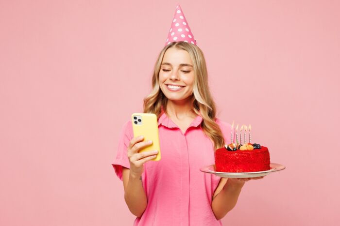 元彼の誕生日を祝うときの例文