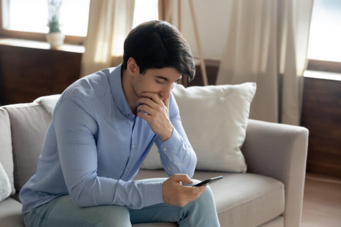 喧嘩別れの後音信不通にする男性心理を、時間の経過に沿って解説 喧嘩別れの後音信不通にする男性心理を、時間の経過に沿って解説