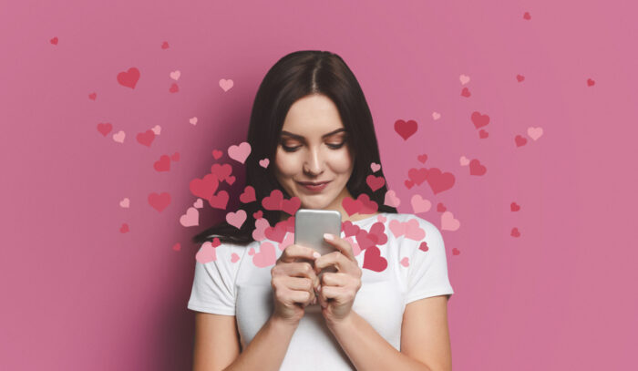 女から誘うのはあり？付き合ってない男性をLINEで誘う方法を例文付きで紹介！