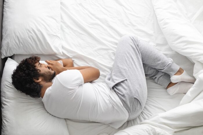 男が別れて死ぬほど後悔した彼女の特徴とは？愛してくれた彼女を振って後悔する？