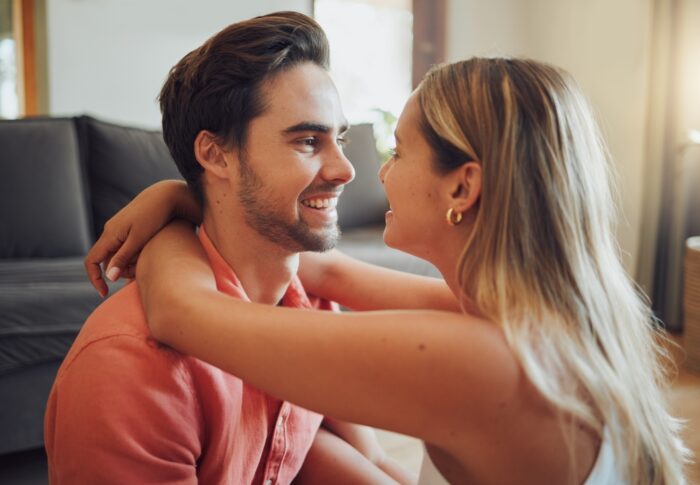 マジ惚れしてる女性だけにする男の行動10選!本気で惚れられているサイン マジ惚れしてる女性だけにする男の行動10選!本気で惚れられているサイン