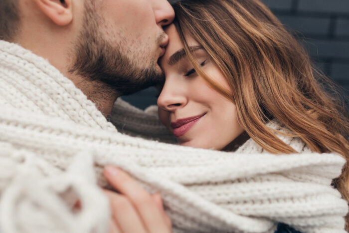 彼女持ち男性を本気にさせるには？攻略方法を徹底解説！