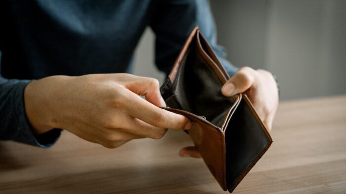 金銭的に余裕がない 金銭的に余裕がない