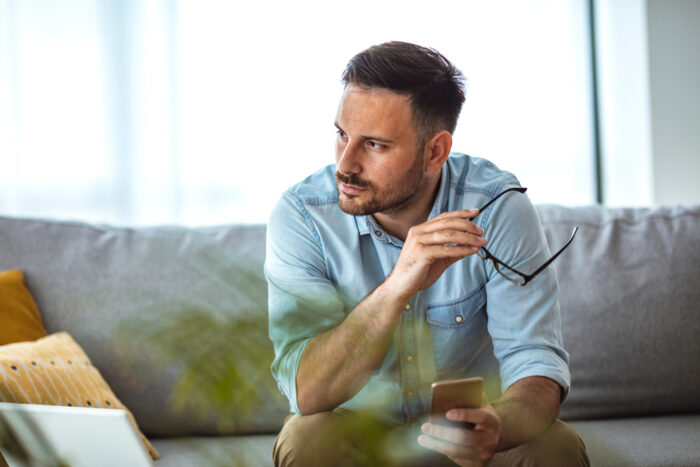 振ったあとの男の心理は、時間の経過によっても違う! 振ったあとの男の心理は、時間の経過によっても違う!
