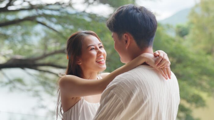 これ見よがしに他の異性と付き合う