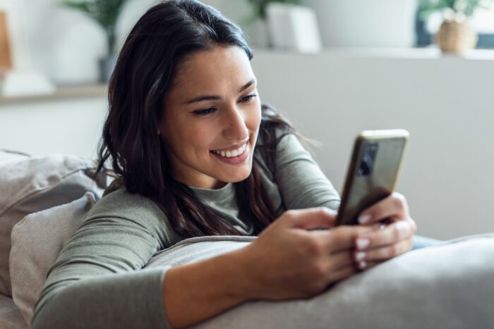 好きな人とのLINEを切り上げない方がいいタイミングもある？
