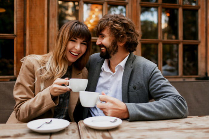 AB型女がハマる男の特徴とは?AB型女性の恋愛の特徴や好きなタイプを徹底解説 AB型女がハマる男の特徴とは?AB型女性の恋愛の特徴や好きなタイプを徹底解説