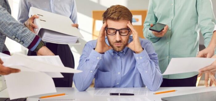 仕事が忙しすぎて心に余裕がない 仕事が忙しすぎて心に余裕がない