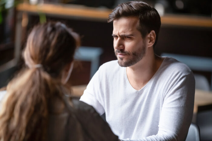 個人情報を教えてくれない 個人情報を教えてくれない