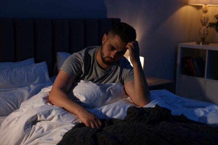 会う時間が減ることで他の男性に取られるかもと焦るから 会う時間が減ることで他の男性に取られるかもと焦るから