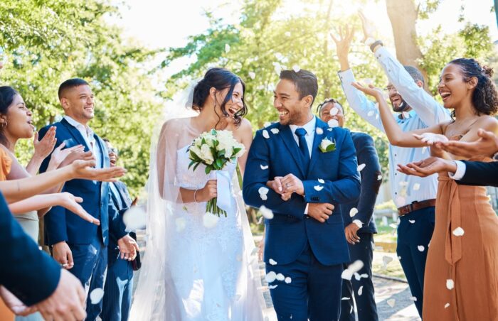 結婚式をよく見かける 結婚式をよく見かける