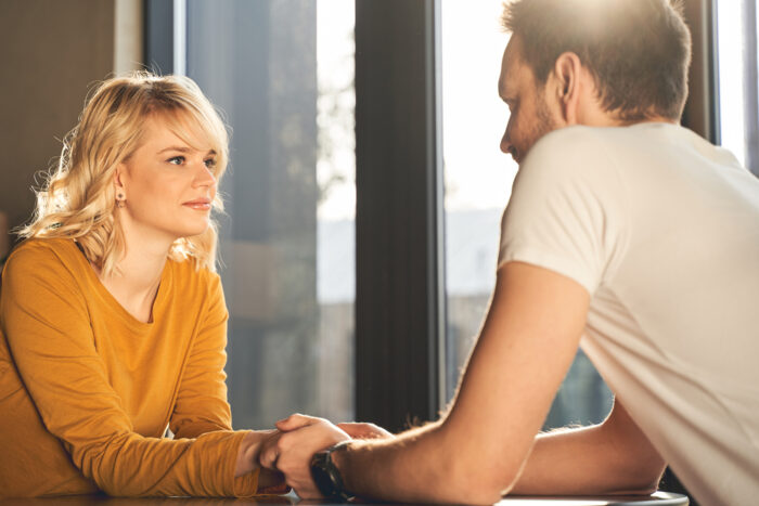 ツインレイ男性の話をよく聞き、寄り添う ツインレイ男性の話をよく聞き、寄り添う