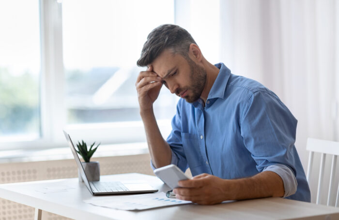 未読無視する男性心理10選!未読スルーする男の本音を徹底解説 未読無視する男性心理10選!未読スルーする男の本音を徹底解説