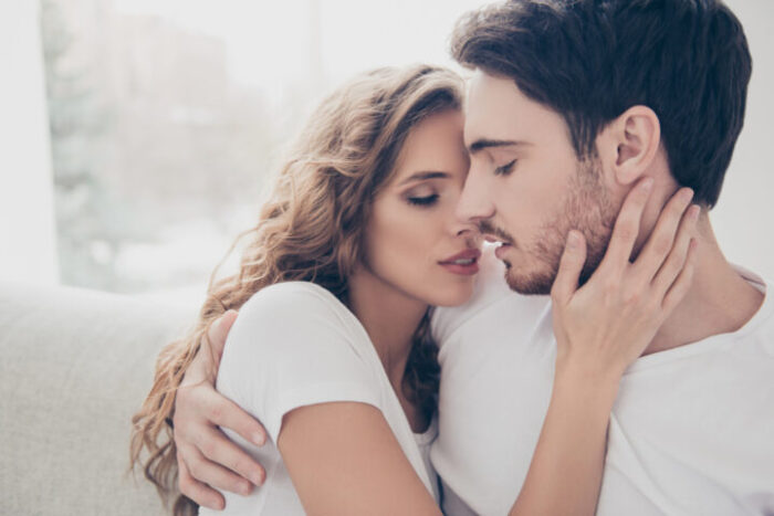 ツインレイ男性は女性がいないと他の女性で寂しさを埋めるって本当? ツインレイ男性は女性がいないと他の女性で寂しさを埋めるって本当?