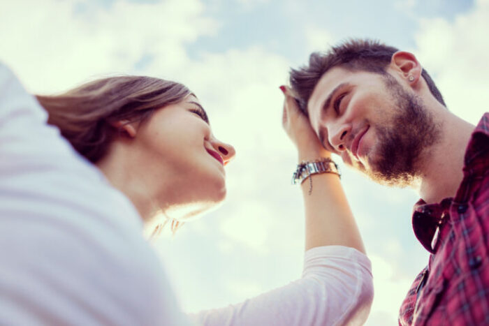 いきなり相手に触れない いきなり相手に触れない