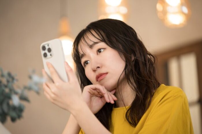 LINEをスタンプで終わる女性心理は?スタンプで終わらせる理由 LINEをスタンプで終わる女性心理は?スタンプで終わらせる理由