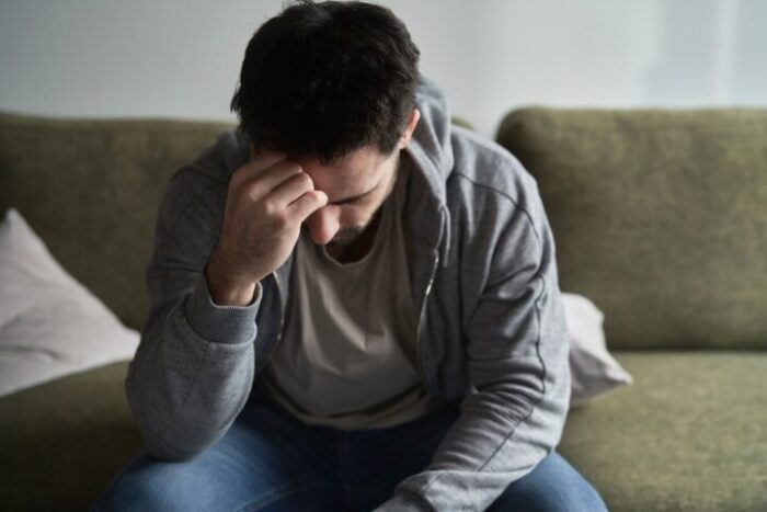 他の男性に取られないかやきもきする 他の男性に取られないかやきもきする
